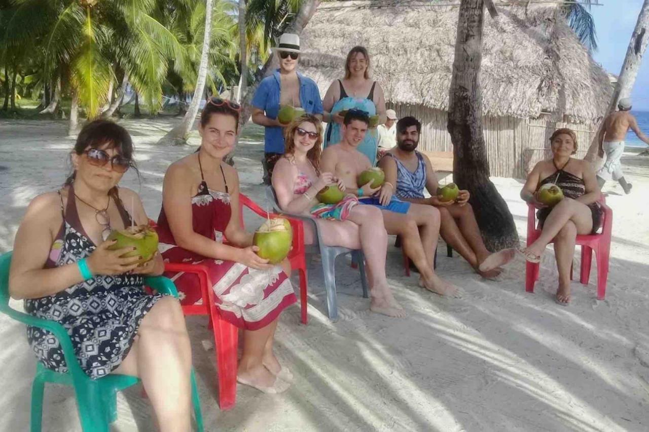 Private Cabin In San Blas Islands - Include Meals Waisalatupo Exterior foto